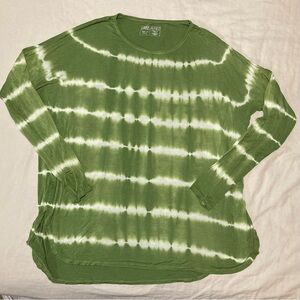 Sweet Romeo Green & White Long Sleeve Tie Dye Tee with Thumb Holes